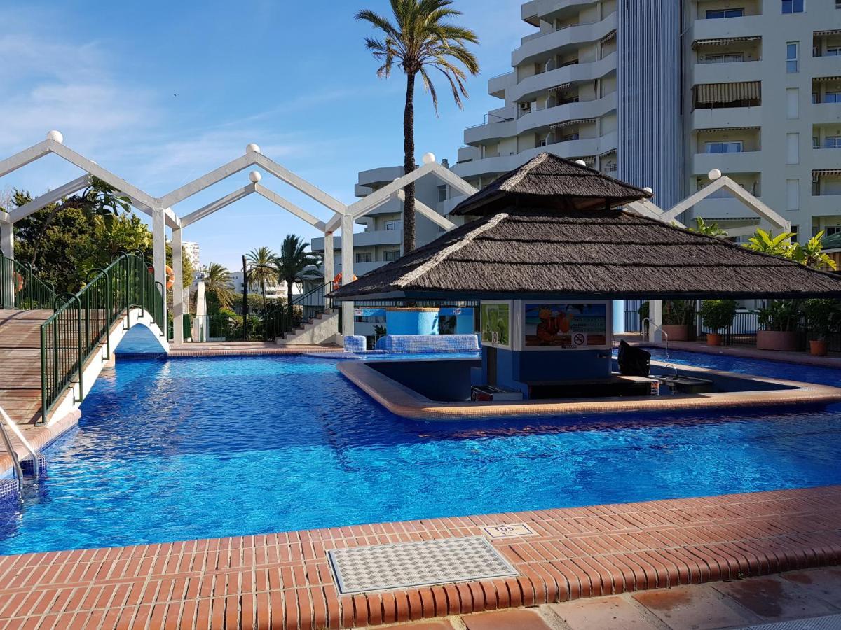 G&g Benalbeach Bil Bil Views Apartamento